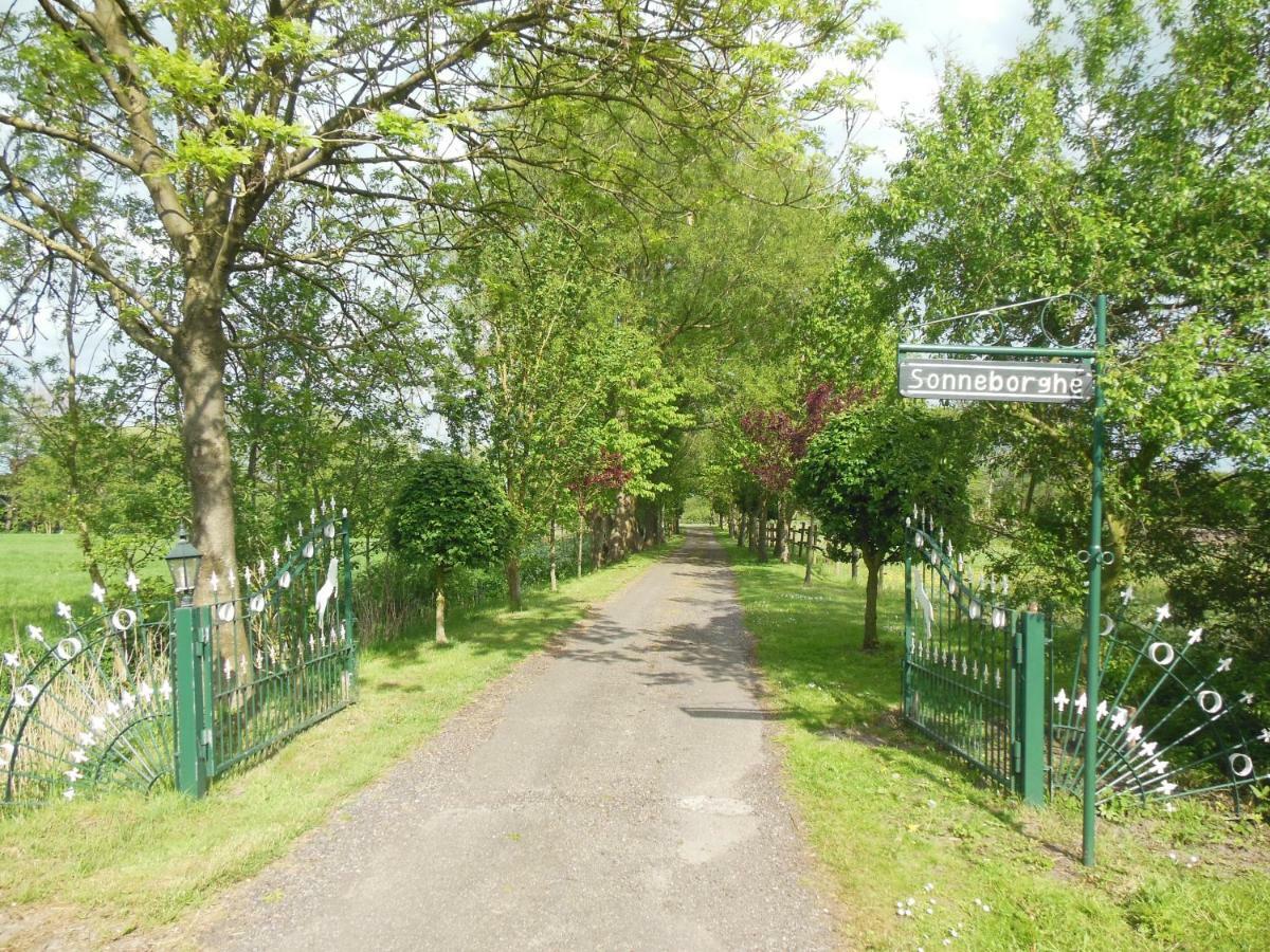Kollumerzwaag B&B Landgoed Sonneborghe المظهر الخارجي الصورة